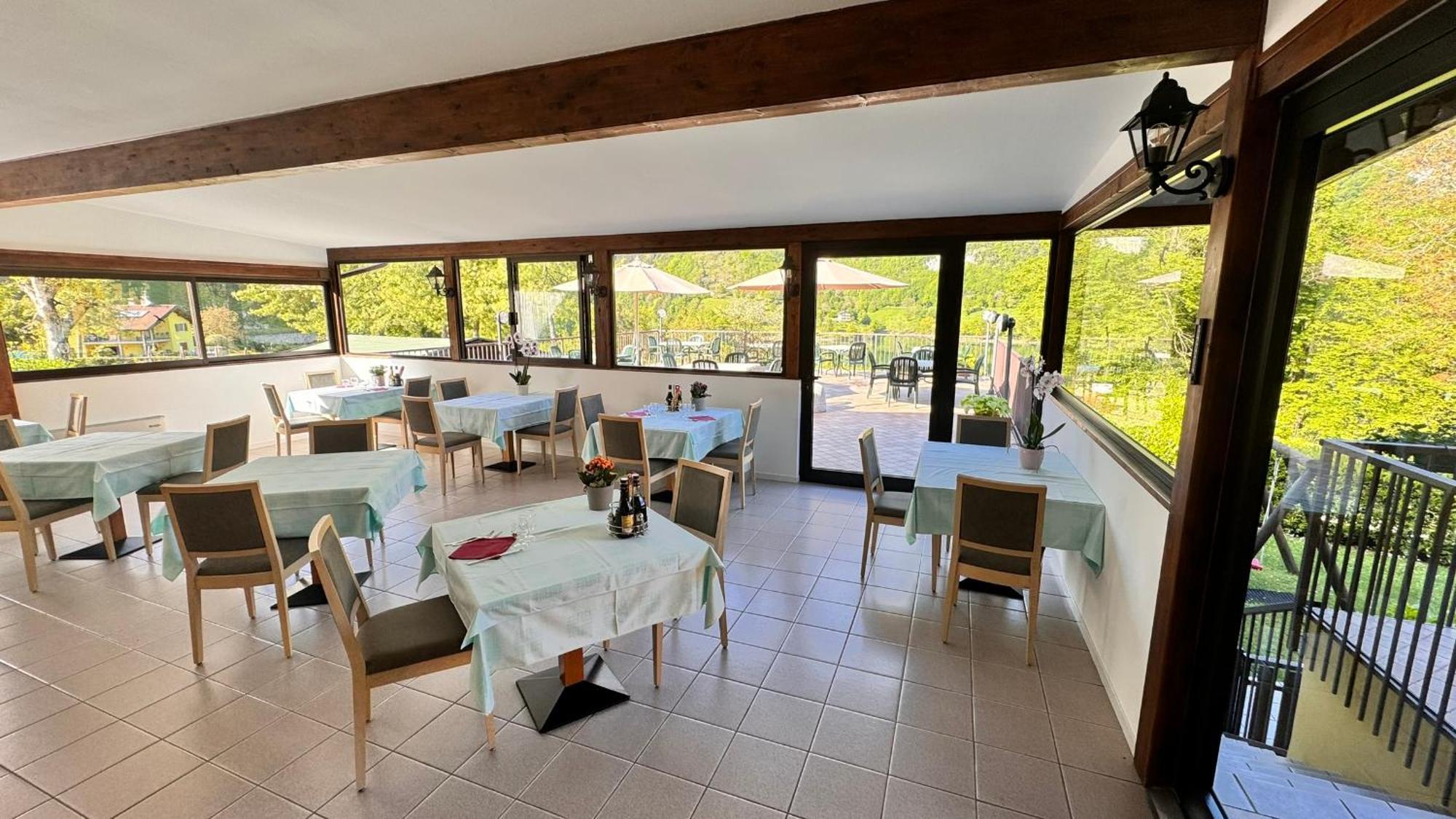Albergo Stella Alpina Tenno Eksteriør billede