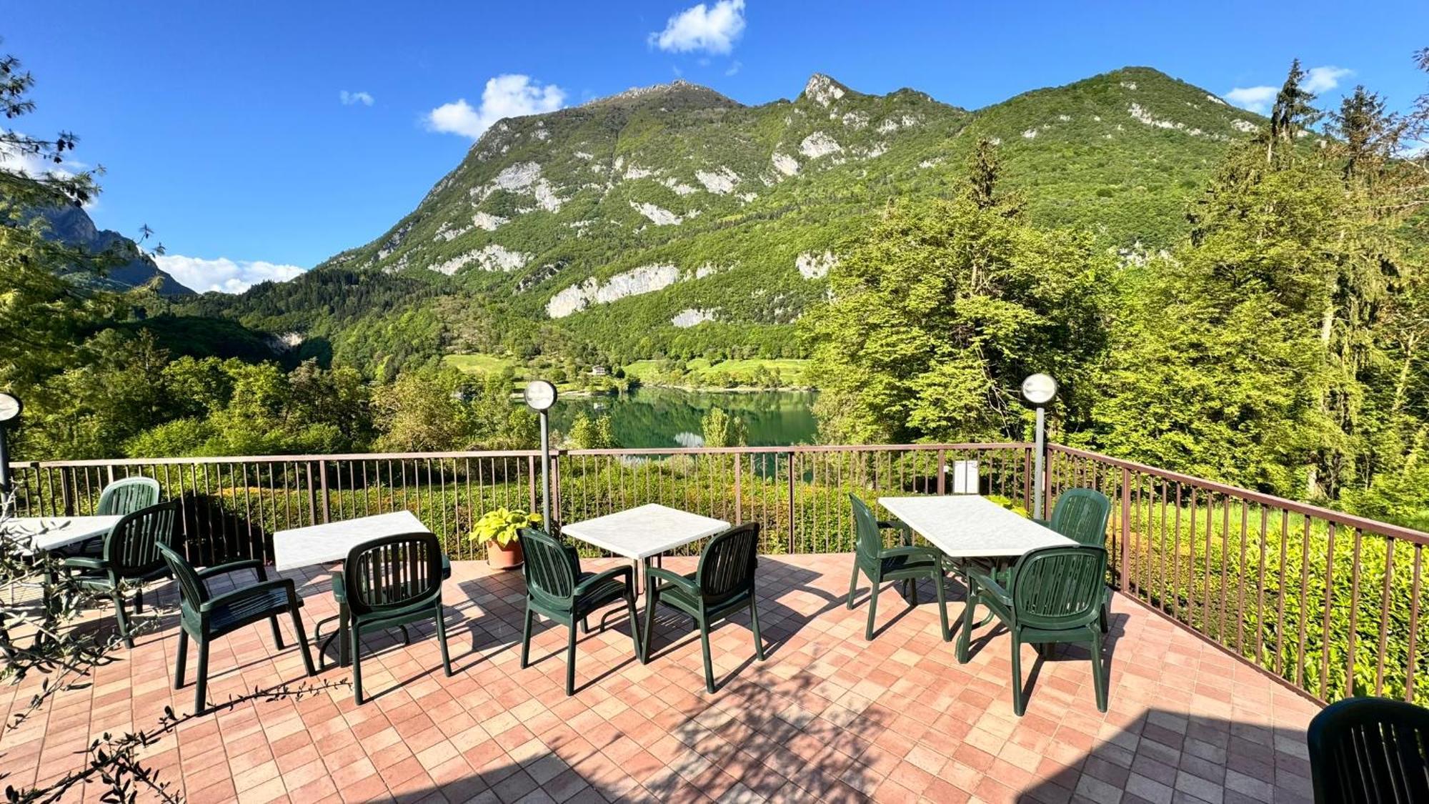 Albergo Stella Alpina Tenno Eksteriør billede