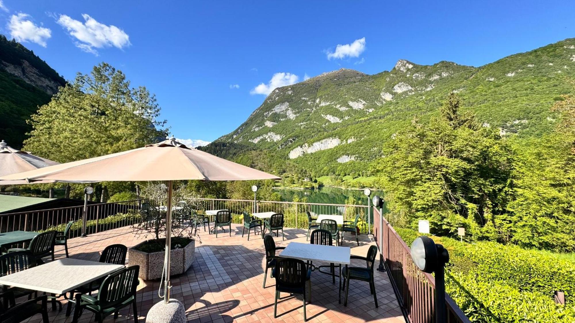 Albergo Stella Alpina Tenno Eksteriør billede