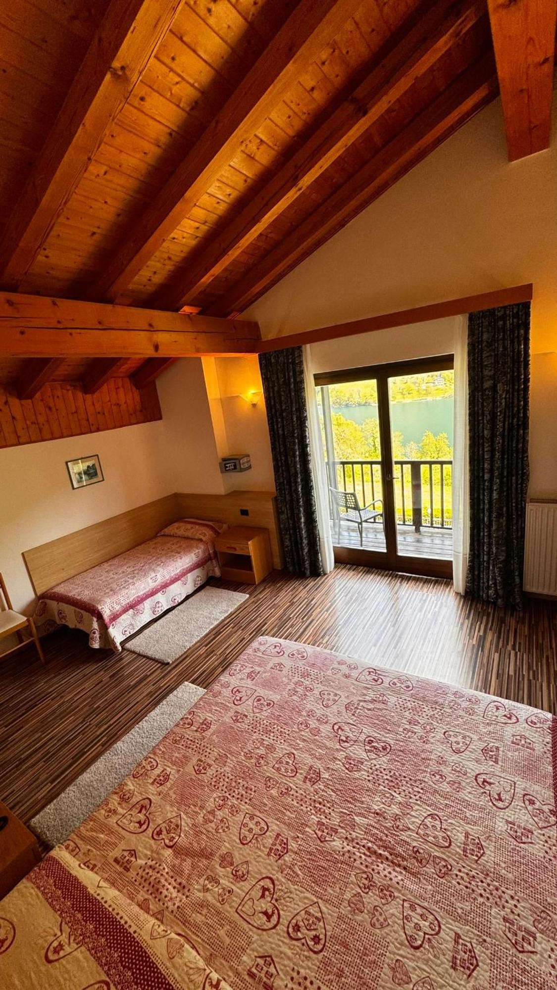 Albergo Stella Alpina Tenno Eksteriør billede